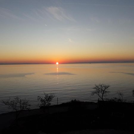Sea&Park View Aparthotel Skála Marión Екстериор снимка